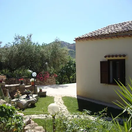 Apartment Casa Marzuco Calatafimi